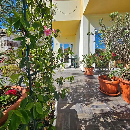 Casa Giagoni Bed & Breakfast *